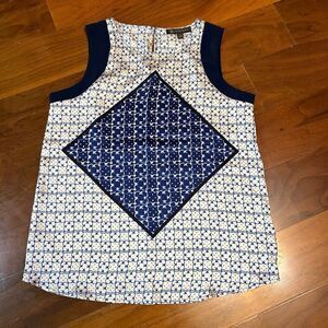 Outback Red sleeveless navy print tank in small‎